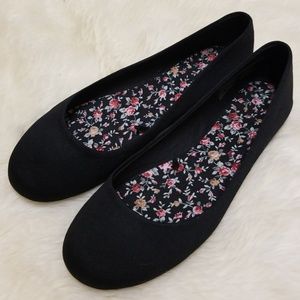 Black Flats